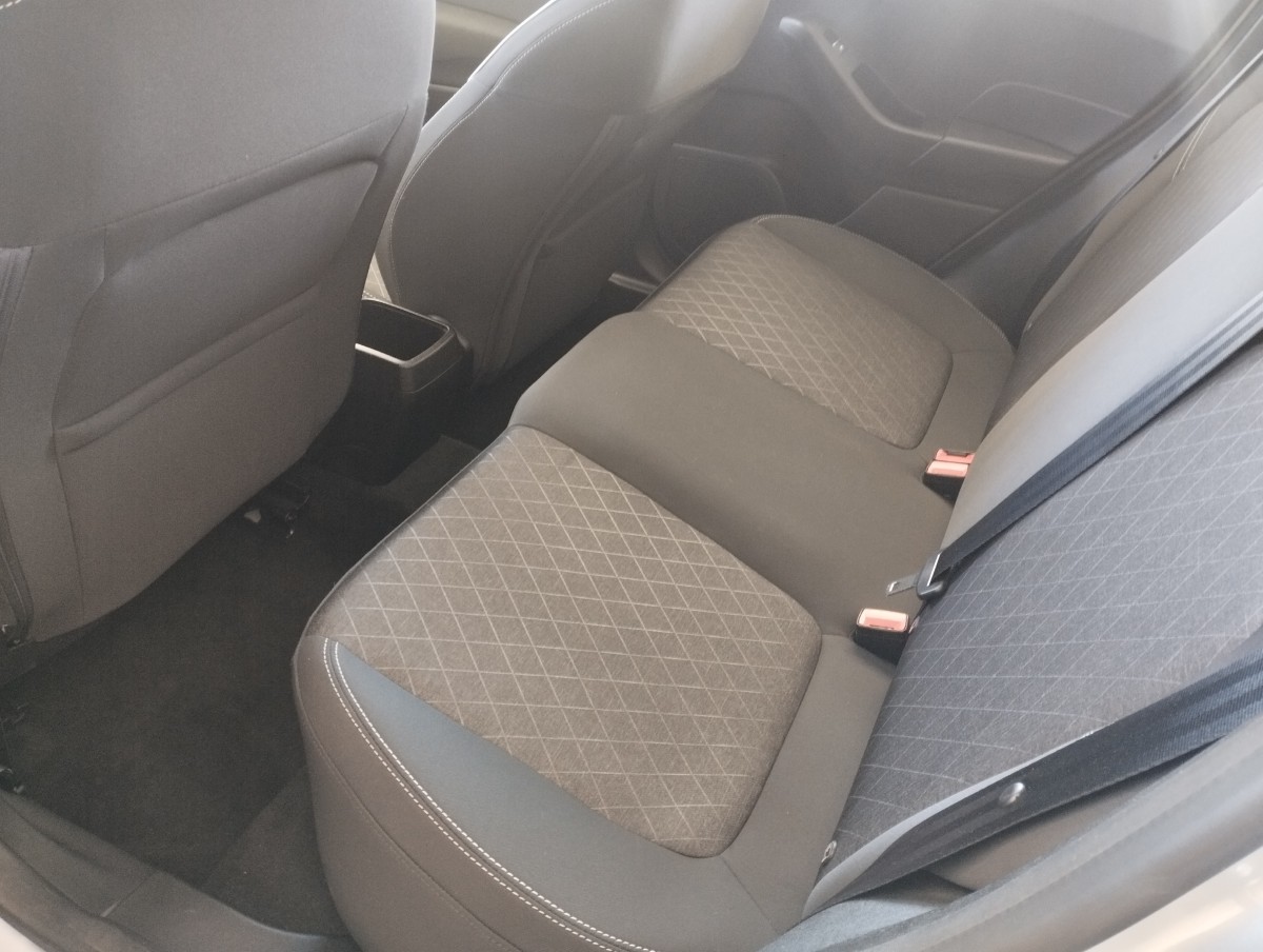 Fiesta Active panorama 1,0 (125) 6/2018 ασημί με 64.200 χλμ 5θυρο εισαγωγής ζαντες 17΄΄αλουμινίου