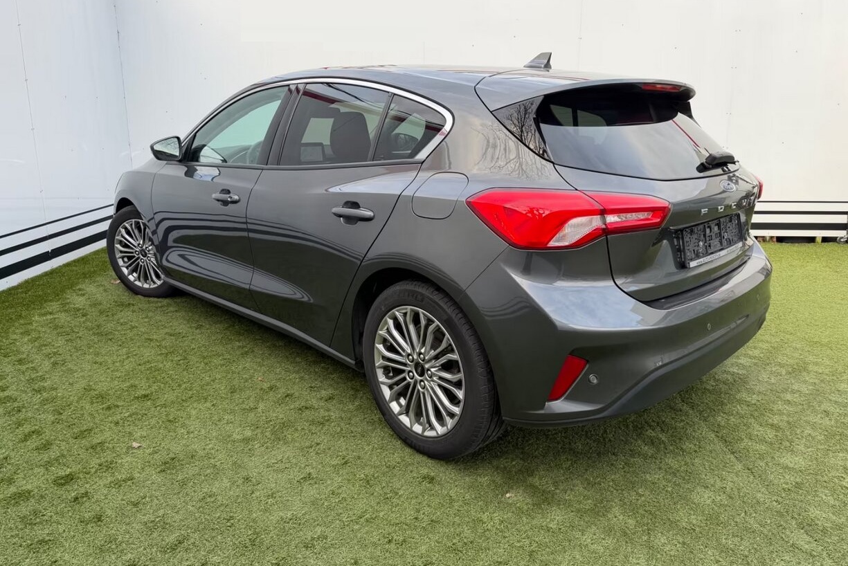 Ford Focus Titanium 1,0 (125) βενζινη 2019 με 82.100 χλμ