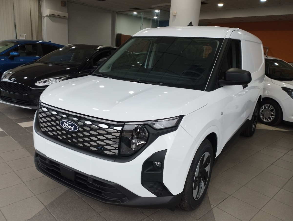 Transit Courier Van Trend Electric